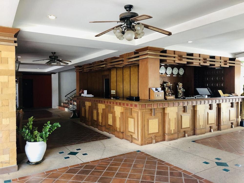 Jiraporn Hill Resort Patong Εξωτερικό φωτογραφία